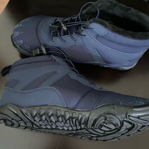 2/$25 Ladies Fashion Barefoot Hiking Ankle Boots NWOT